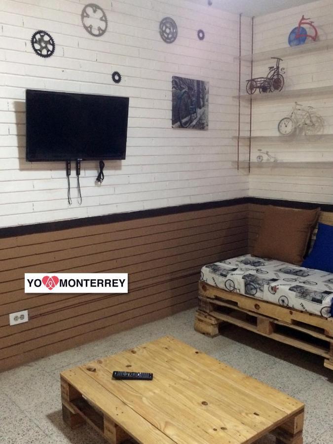 Departamento Completo A Pasos De Santa Lucia Mty Daire Monterrey Dış mekan fotoğraf